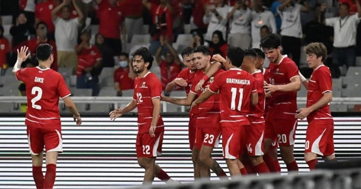 إندونيسيا 3-0 عمان: نجوم مجنسون يُظهرون قوة فائقة.